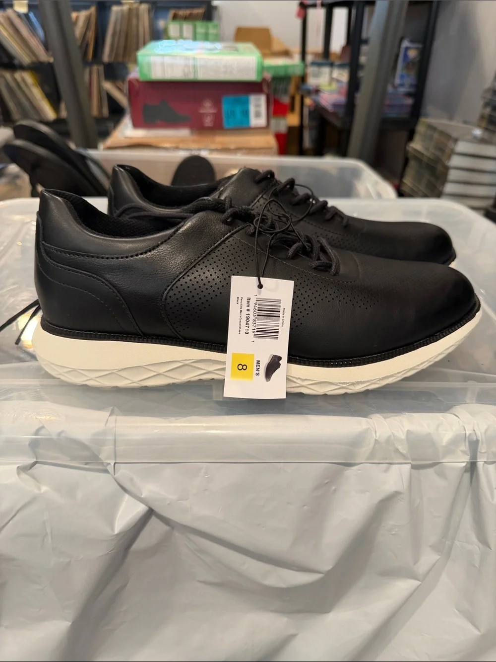 Perry Ellis Men’s Lace Up Fashion Sneakers Black Leather size 8 M US